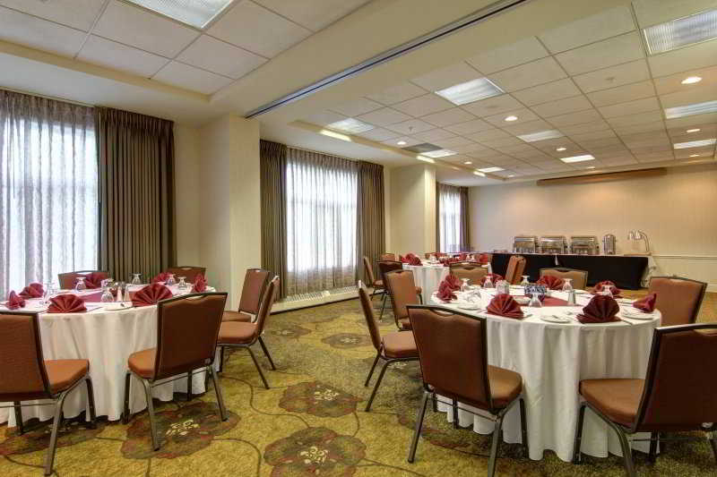 Hilton Garden Inn Calgary Airport Exteriér fotografie